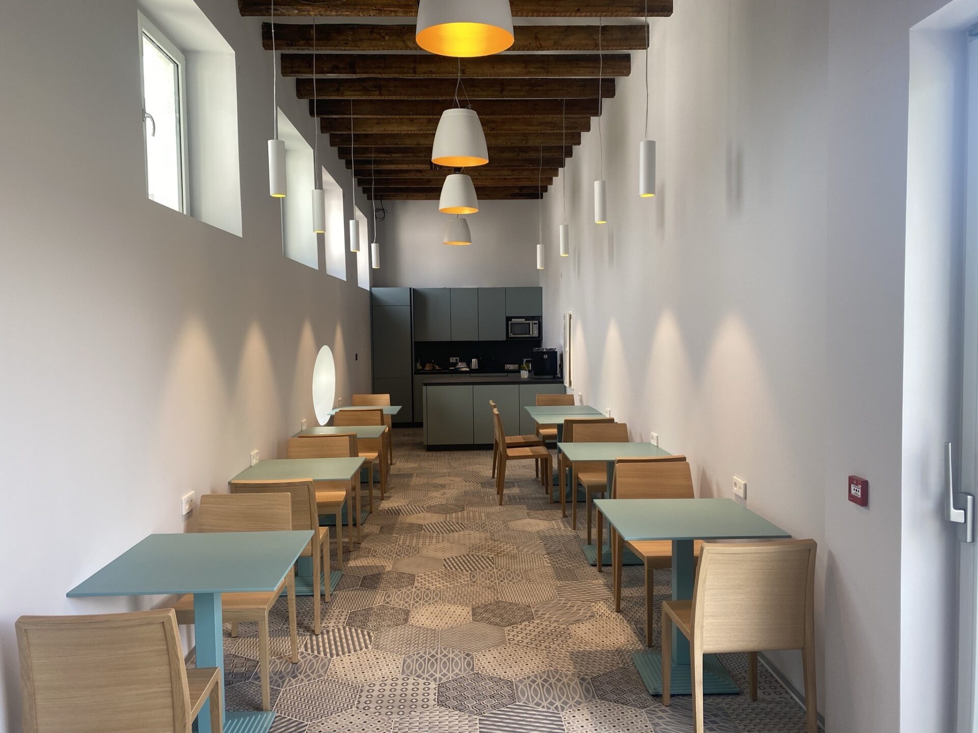 cafétéria équipée