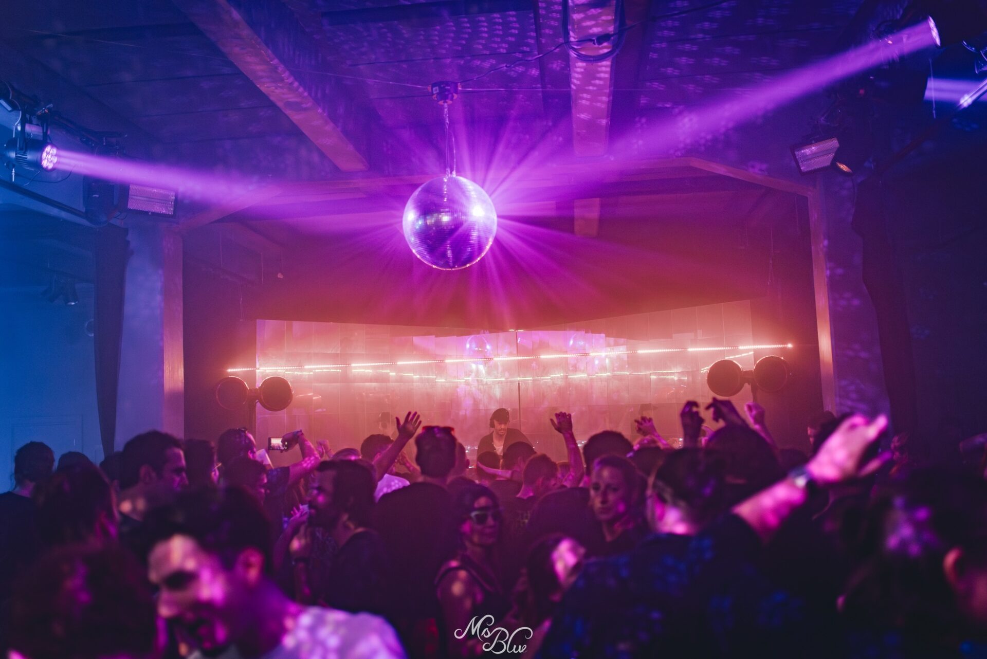 clubbing